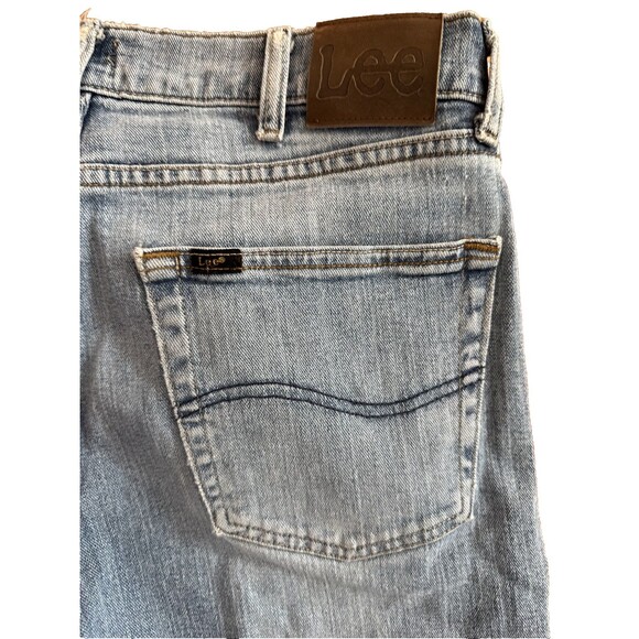 2x Vintage Lee Jeans Light Wash Blue Denim Mens 34x34 Straight Regular Fit - Picture 6 of 13